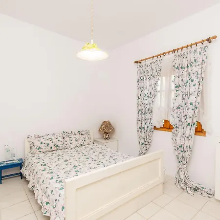 公寓 Palm Tree 1 Karianí